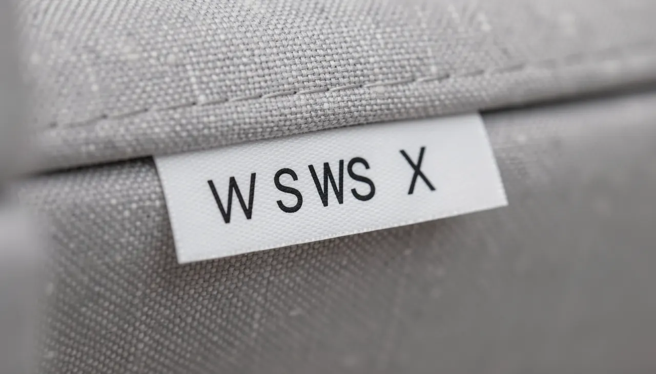 Étiquette entretien canapé tissu avec codes W S WS X